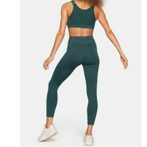 Outdoor Voices Techsweat 3/4 leggings GREEN